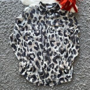 Equipment Femme 100% Silk Button-Down Shirt